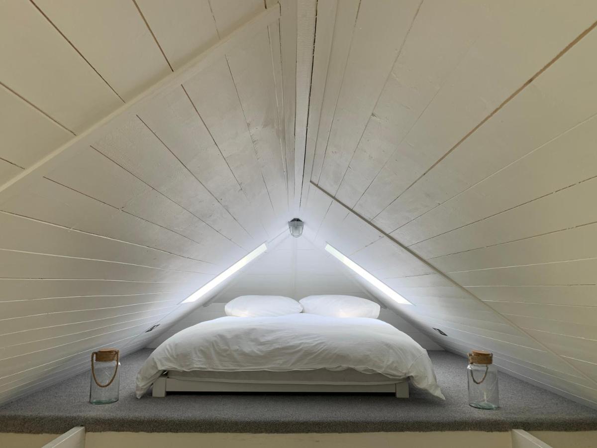 Hotel The Nest Sway Exteriér fotografie